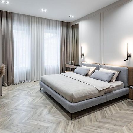 Apartment On Kulisha 28 Львов Экстерьер фото