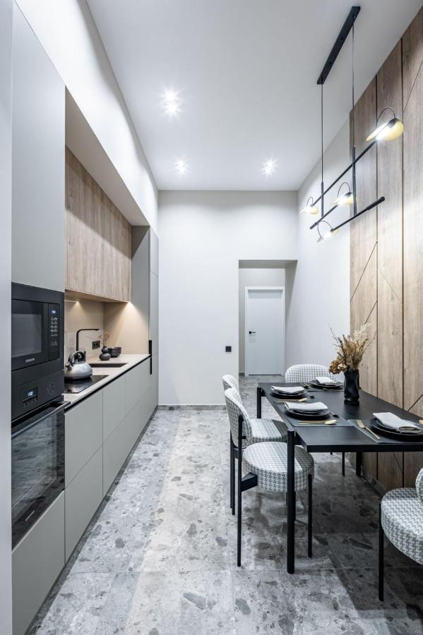 Apartment On Kulisha 28 Львов Экстерьер фото
